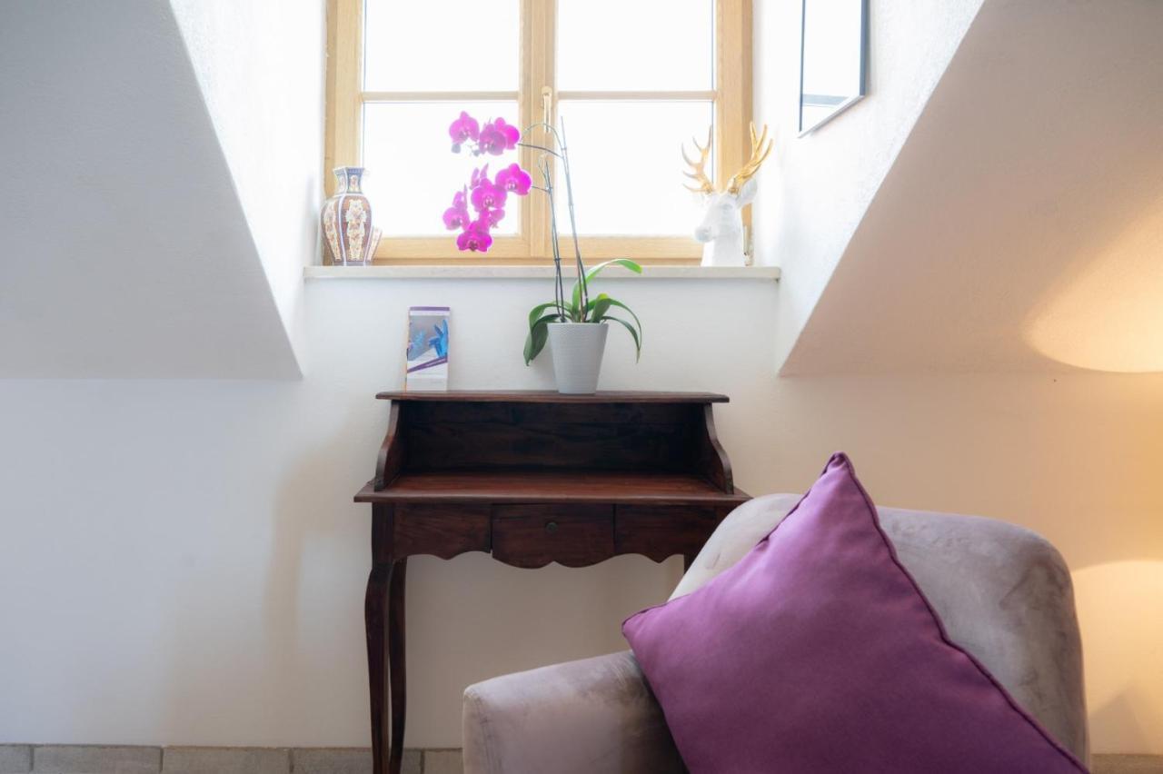 Idyllische Designer-Apartments Am Bio-Bauernhof In Salzburgerseenland Schmiding 10 Зекирхен-ам-Валлерзе Экстерьер фото