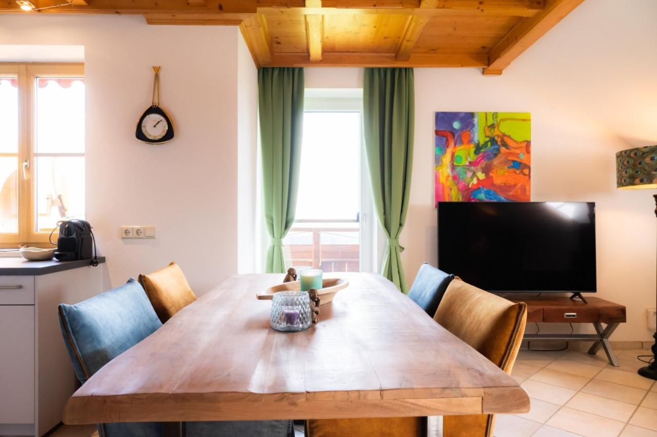 Idyllische Designer-Apartments Am Bio-Bauernhof In Salzburgerseenland Schmiding 10 Зекирхен-ам-Валлерзе Экстерьер фото